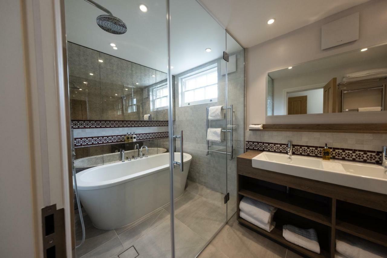 The Kings Arms Hotell Kingston upon Thames  Eksteriør bilde